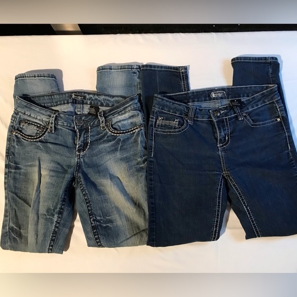 2 PAIRS OF SOUNDGIRL SKINNY JEANS SIZE 7 & 9 BOTH HAVE A WAIST SIZE 30” - Picture 2 of 6